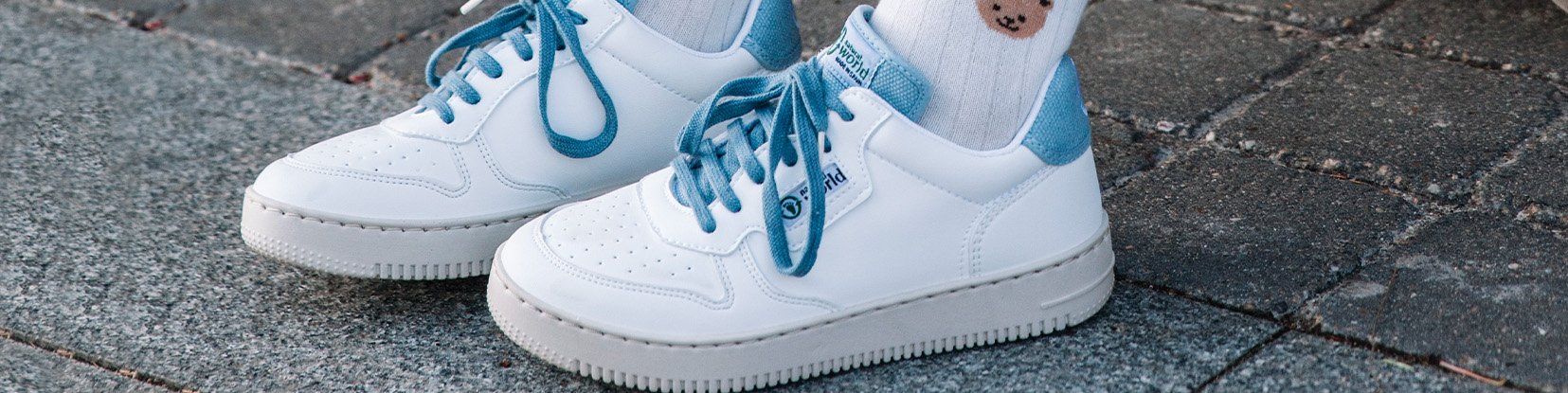 Sneakers Sneakers